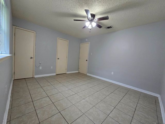 9124 Avis Ave, Baton Rouge, LA 70810