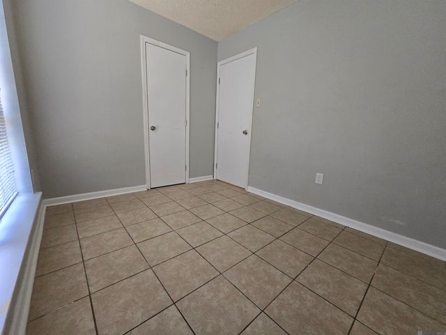 9124 Avis Ave, Baton Rouge, LA 70810
