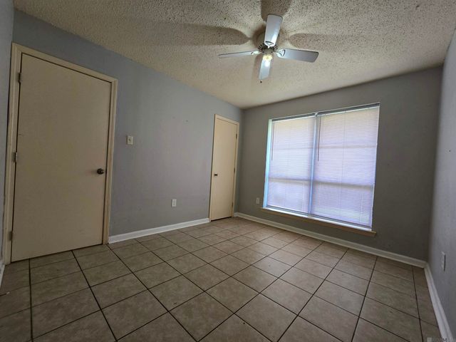9124 Avis Ave, Baton Rouge, LA 70810