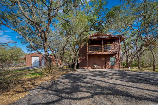 2444 PURGATORY RD, New Braunfels, TX 78132