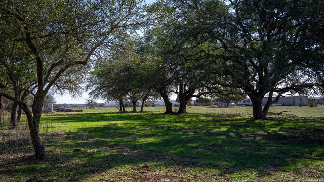 2444 PURGATORY RD, New Braunfels, TX 78132