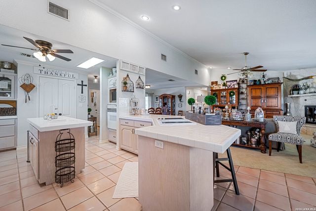 2444 PURGATORY RD, New Braunfels, TX 78132
