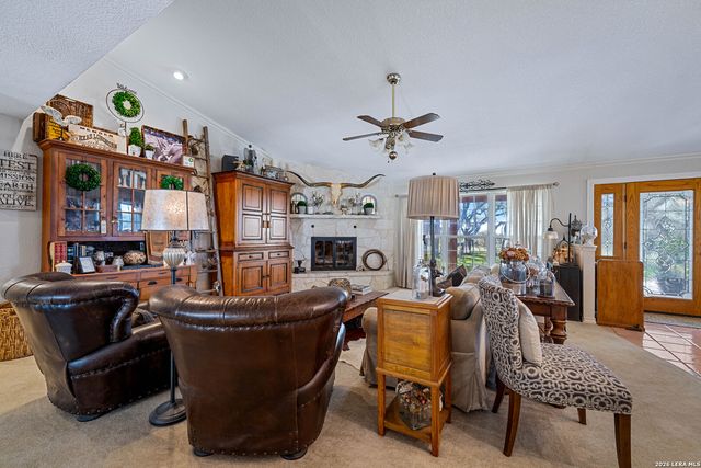 2444 PURGATORY RD, New Braunfels, TX 78132