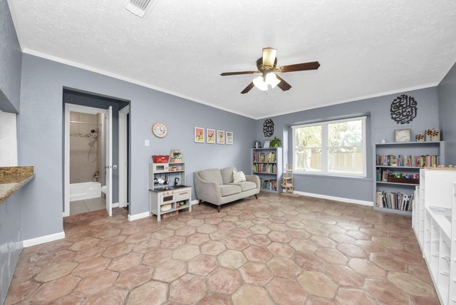 10007 Loch Dane Drive, Houston, TX 77070