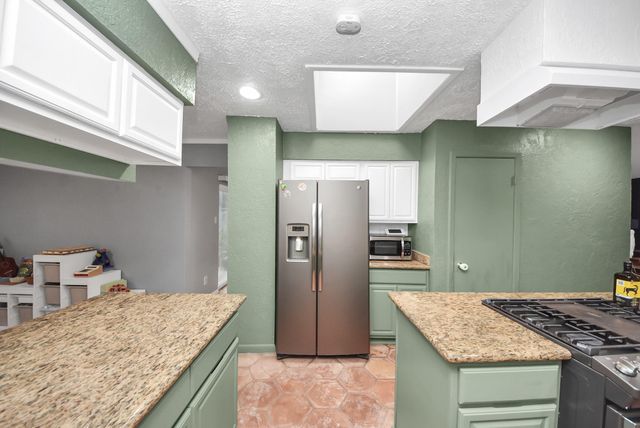 10007 Loch Dane Drive, Houston, TX 77070