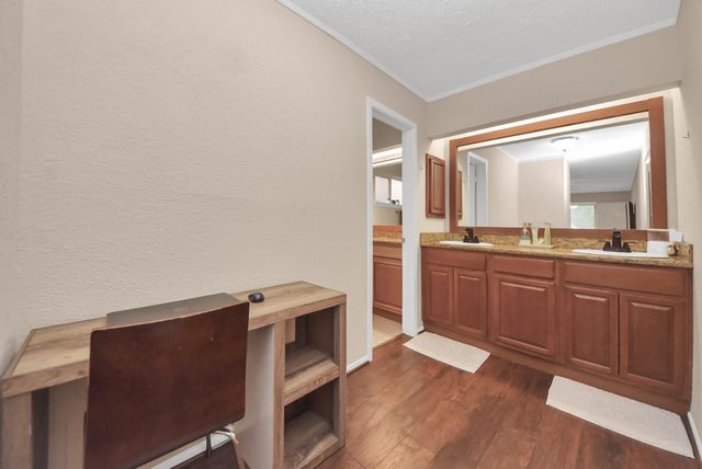 10007 Loch Dane Drive, Houston, TX 77070