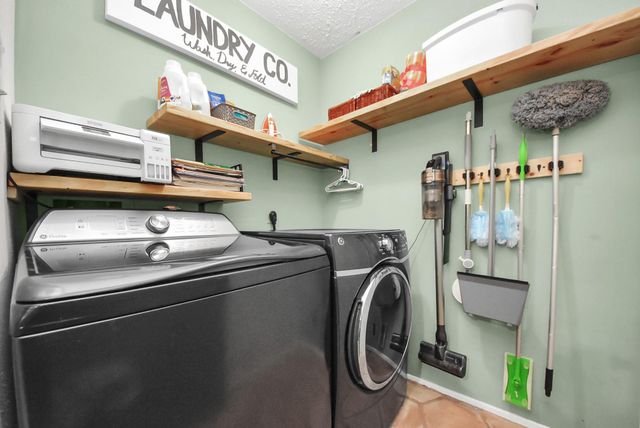 10007 Loch Dane Drive, Houston, TX 77070