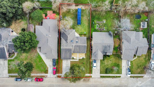 10007 Loch Dane Drive, Houston, TX 77070