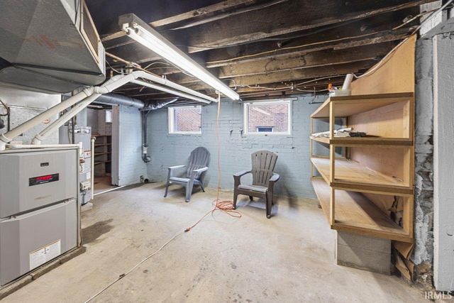 307 N Washington Street, Huntingburg, IN 47542