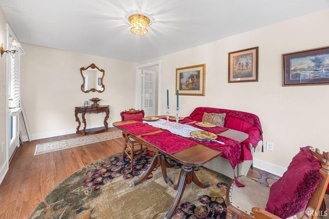 307 N Washington Street, Huntingburg, IN 47542