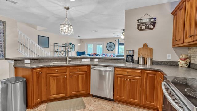 2523 WHITE SAND LANE, Clearwater, FL 33763