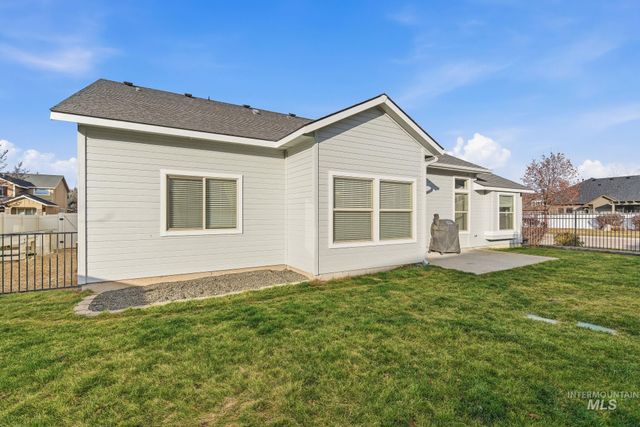 2528 S Garibaldi Ave, Meridian, ID 83642