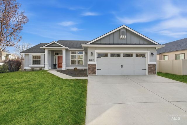 2528 S Garibaldi Ave, Meridian, ID 83642