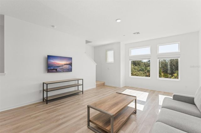 12977 GABOR AVENUE, Orlando, FL 32827