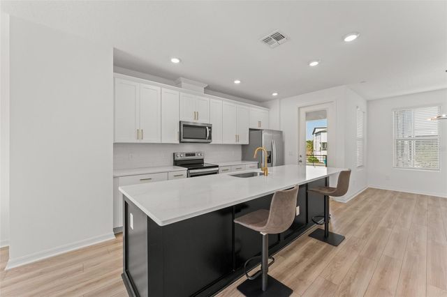 12977 GABOR AVENUE, Orlando, FL 32827