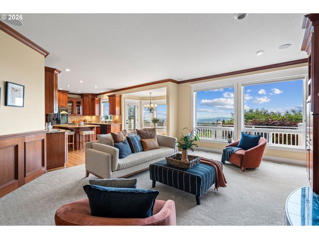 1803 Nw CEDAR RIDGE Dr, Portland, OR 97229