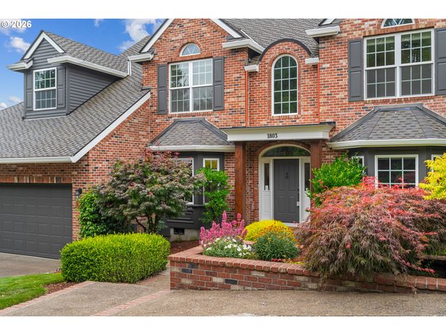 1803 Nw CEDAR RIDGE Dr, Portland, OR 97229
