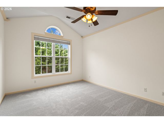 1803 Nw CEDAR RIDGE Dr, Portland, OR 97229