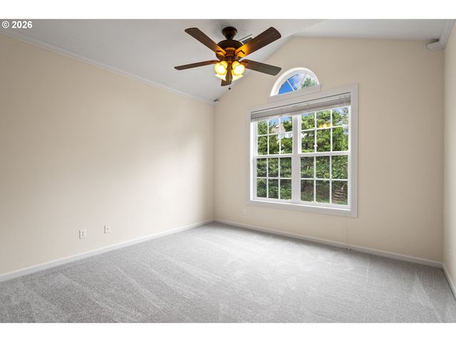 1803 Nw CEDAR RIDGE Dr, Portland, OR 97229