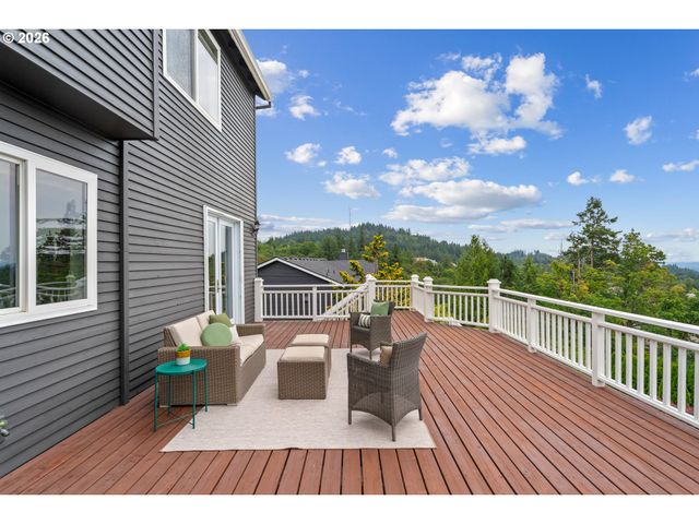 1803 Nw CEDAR RIDGE Dr, Portland, OR 97229