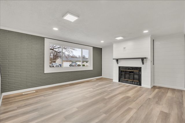 3206 MAGNOLIA Court, Bettendorf, IA 52722