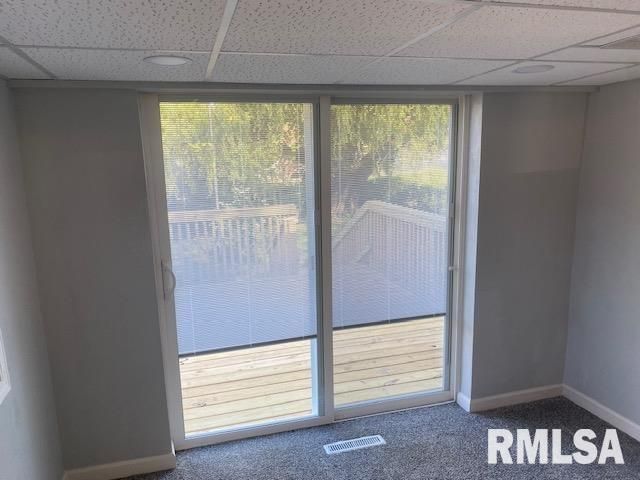 926 CIMARRON Drive, Davenport, IA 52804