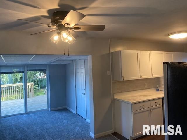 926 CIMARRON Drive, Davenport, IA 52804