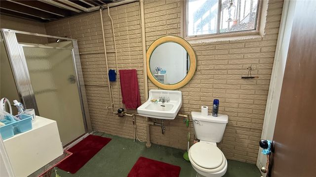 2608 Wilson SW, Cedar Rapids, IA 52404