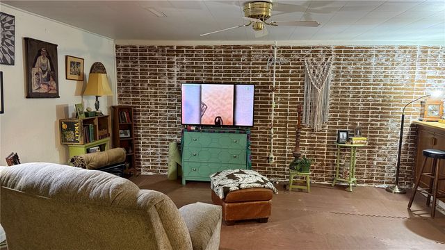 2608 Wilson SW, Cedar Rapids, IA 52404