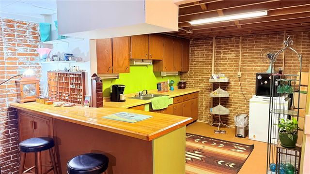 2608 Wilson SW, Cedar Rapids, IA 52404