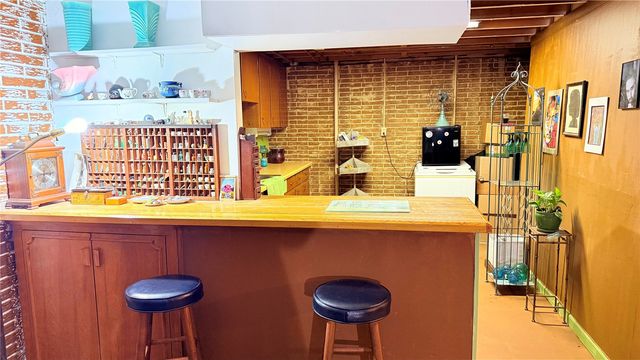 2608 Wilson SW, Cedar Rapids, IA 52404