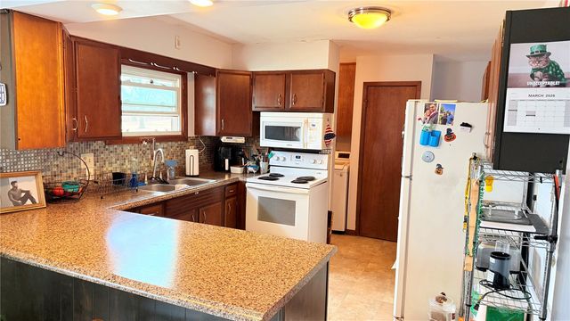 2608 Wilson SW, Cedar Rapids, IA 52404