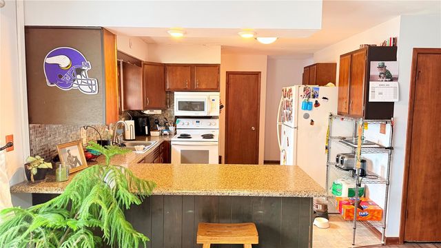 2608 Wilson SW, Cedar Rapids, IA 52404