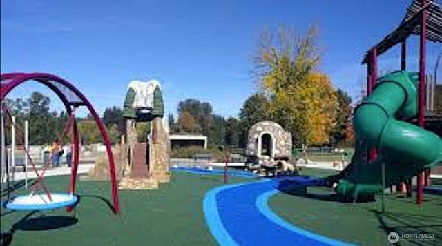 110 174th Place NE, Bellevue, WA 98008
