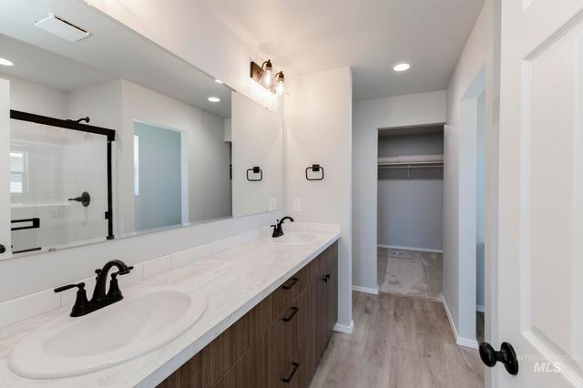 212 Idalou Way, Caldwell, ID 83605