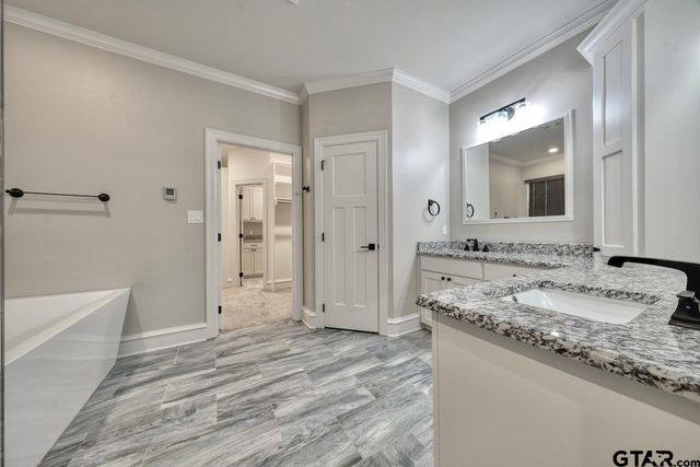 12109 Oak Grove, Lindale, TX 75771