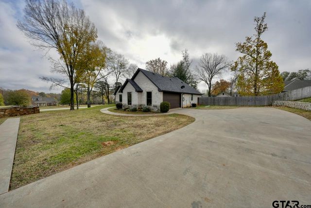 12109 Oak Grove, Lindale, TX 75771