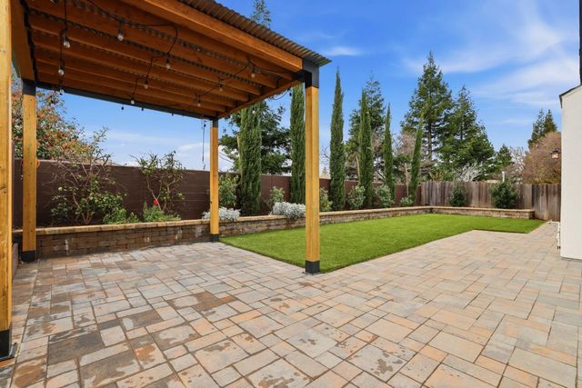 3110 Strand Rd, Rocklin, CA 95765