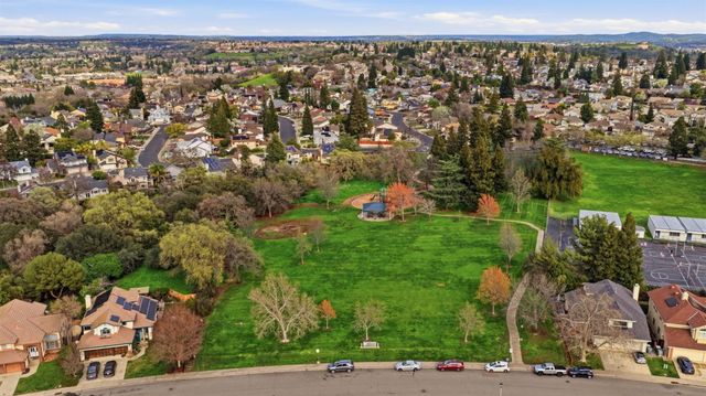 3110 Strand Rd, Rocklin, CA 95765