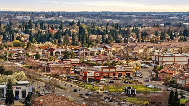 3110 Strand Rd, Rocklin, CA 95765