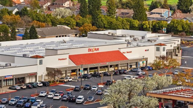 3110 Strand Rd, Rocklin, CA 95765