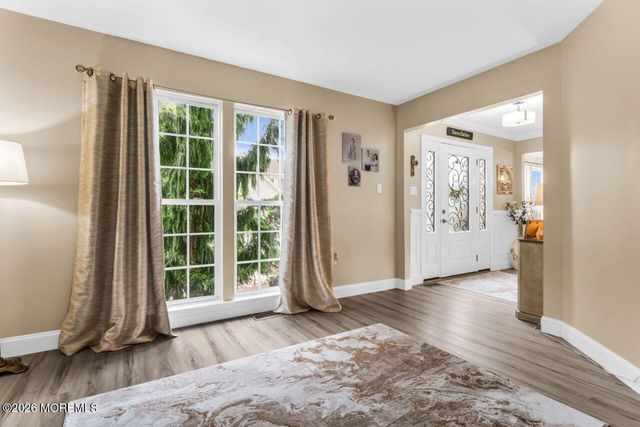 34 Butternut Lane, Bayville, NJ 08721