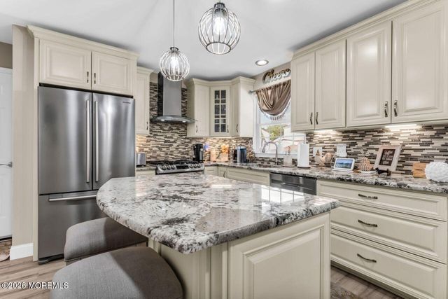 34 Butternut Lane, Bayville, NJ 08721