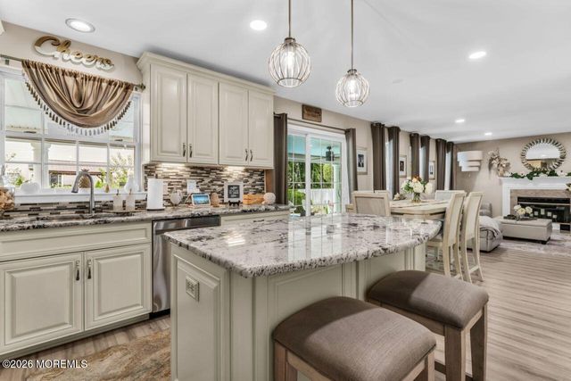 34 Butternut Lane, Bayville, NJ 08721