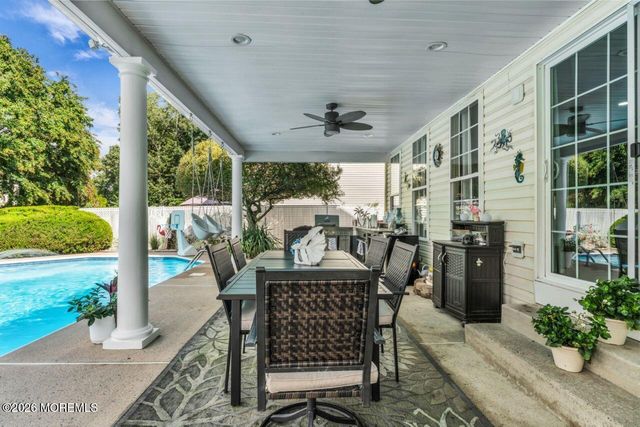 34 Butternut Lane, Bayville, NJ 08721