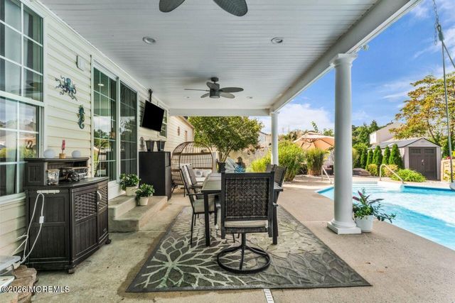 34 Butternut Lane, Bayville, NJ 08721