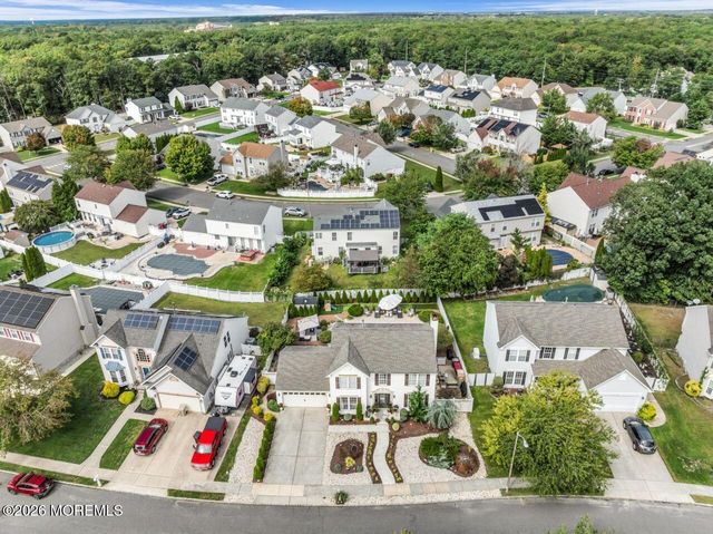 34 Butternut Lane, Bayville, NJ 08721