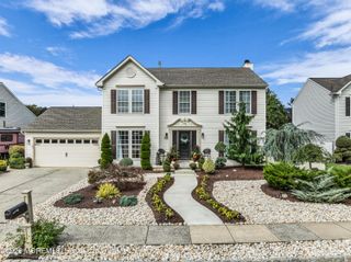 34 Butternut Lane, Bayville, NJ 08721