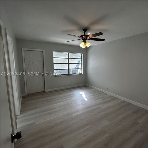 2416 SE 2nd St 1, Pompano Beach, FL 33062