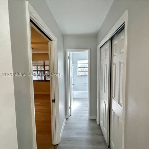 2416 SE 2nd St 1, Pompano Beach, FL 33062